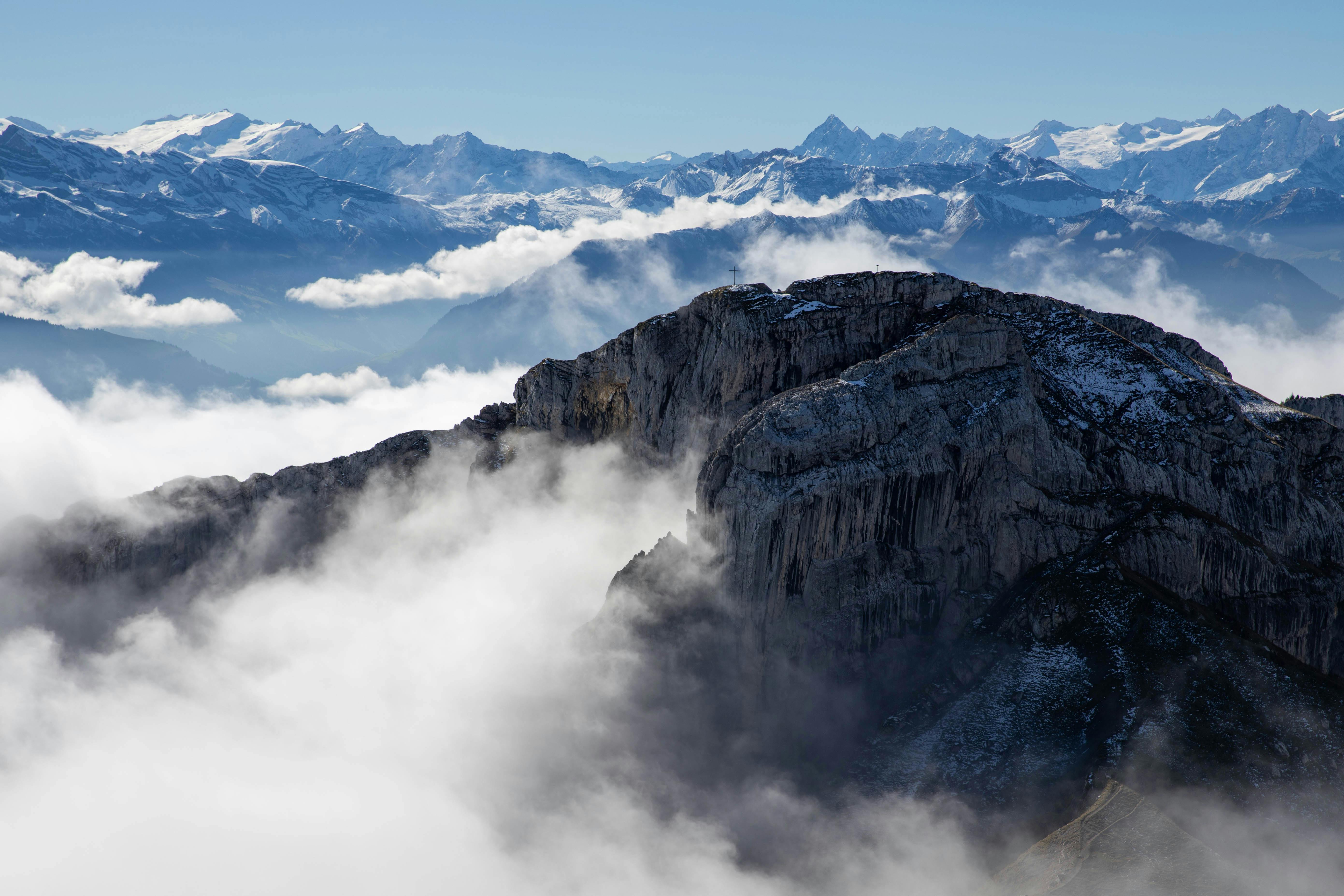 Winter – Bergblick & Ski